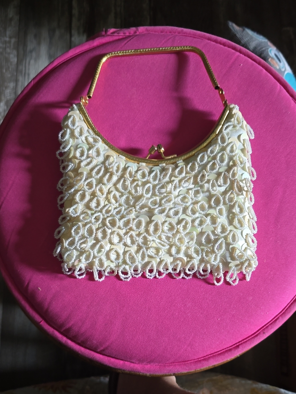 Elegant Ivory Beaded Women’s Handbag with Gold Frame, Vintage 1950's.